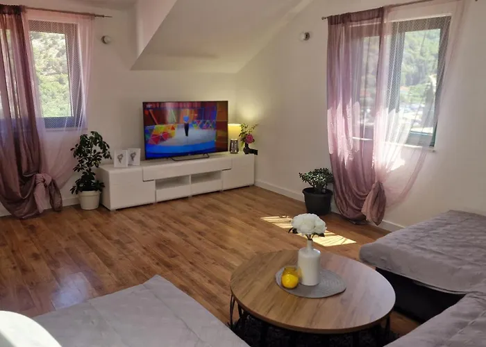 Apartments Ante 2