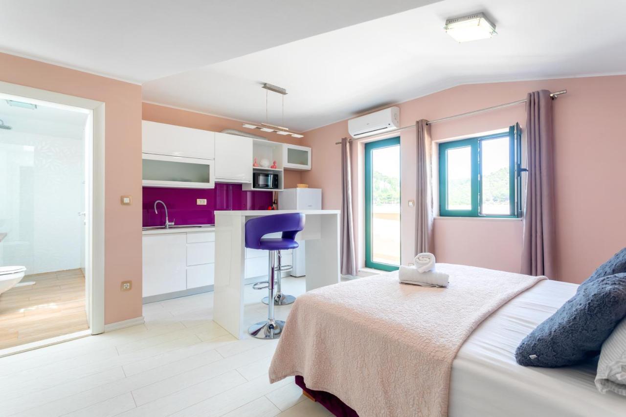 Ante 2 Apartment Hvar Town