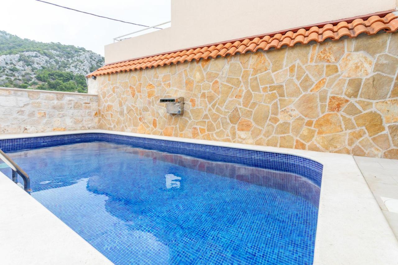 Ante 2 Apartment
