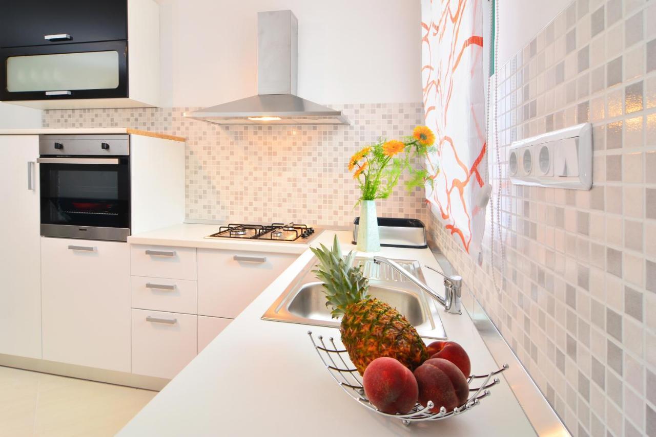 Ante 2 Apartment Hvar Town